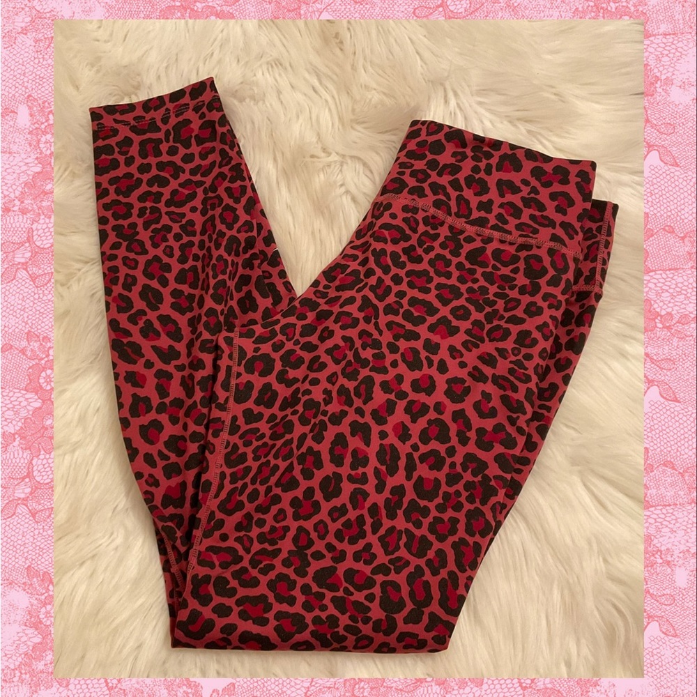 Nike One Leopard Print Glitter Leggings - NWT - Size Large